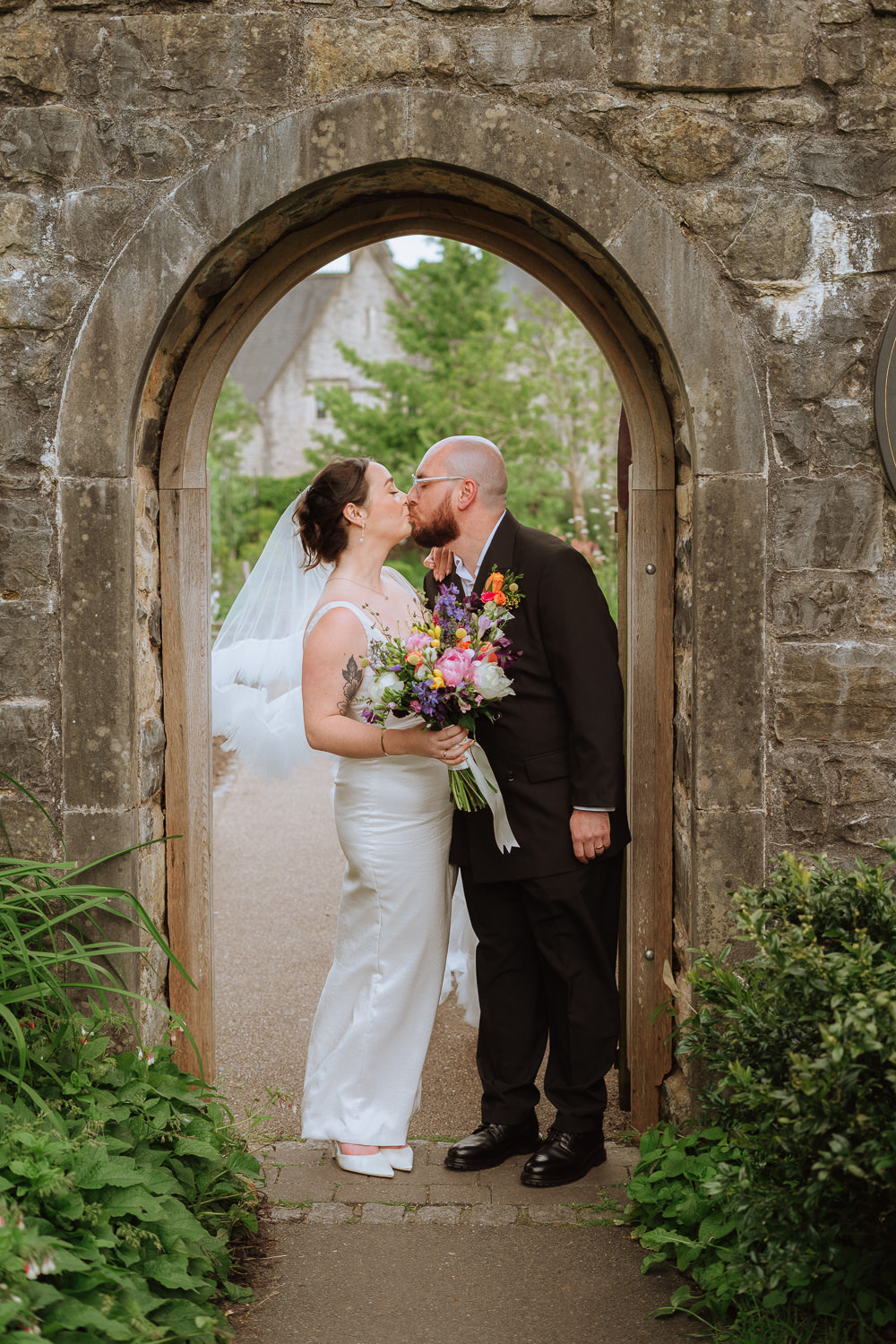 THE BEAR HOTEL WEDDING PHOTOGRAPHY COWBRIDGE 011