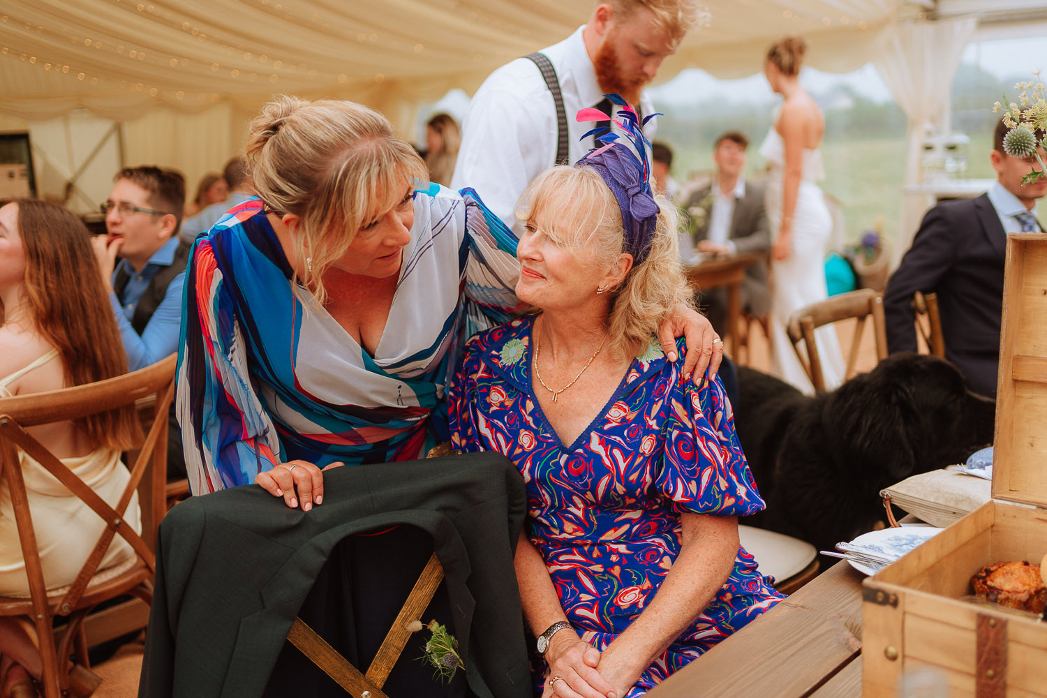 FAMILY HOME FARM WEDDING PHOTOGRAPHY LLANTWIT MAJOR 017