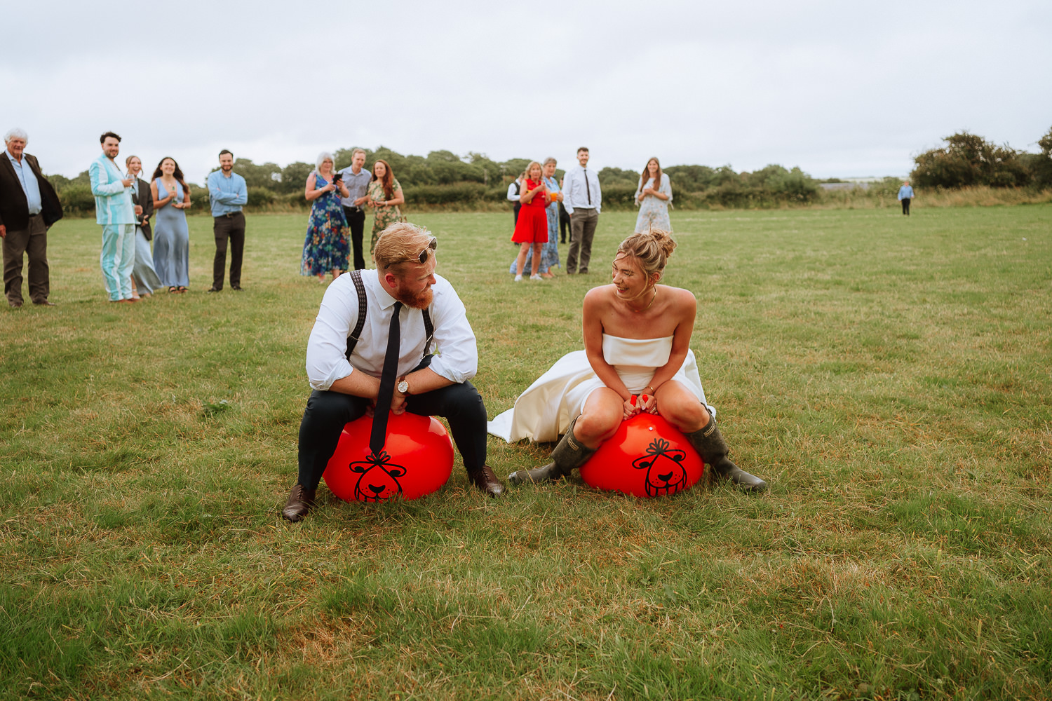 FAMILY HOME FARM WEDDING PHOTOGRAPHY LLANTWIT MAJOR 030