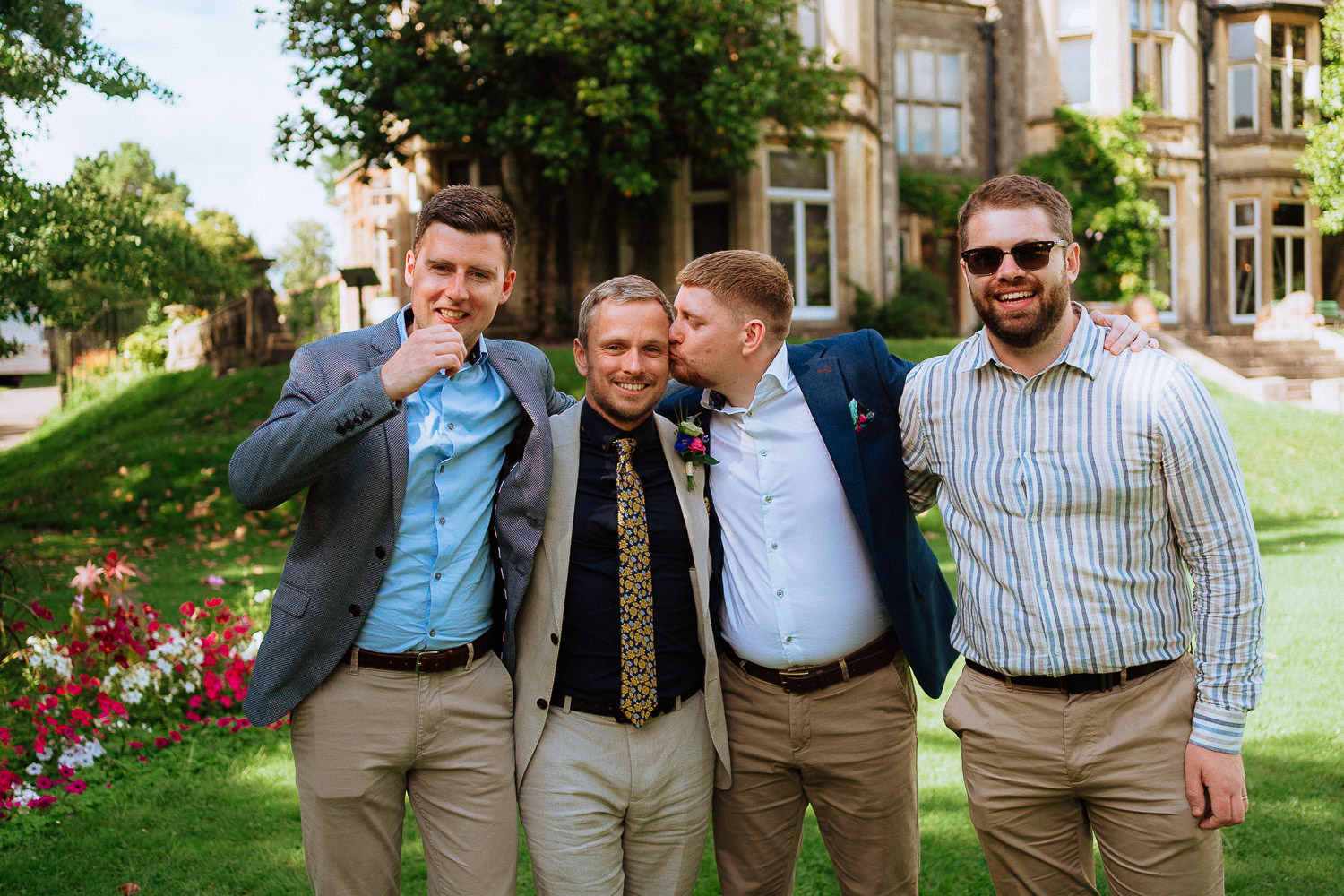 INTIMATE INSOLE COURT WEDDING PHOTOGRAPHY CARDIFF 018