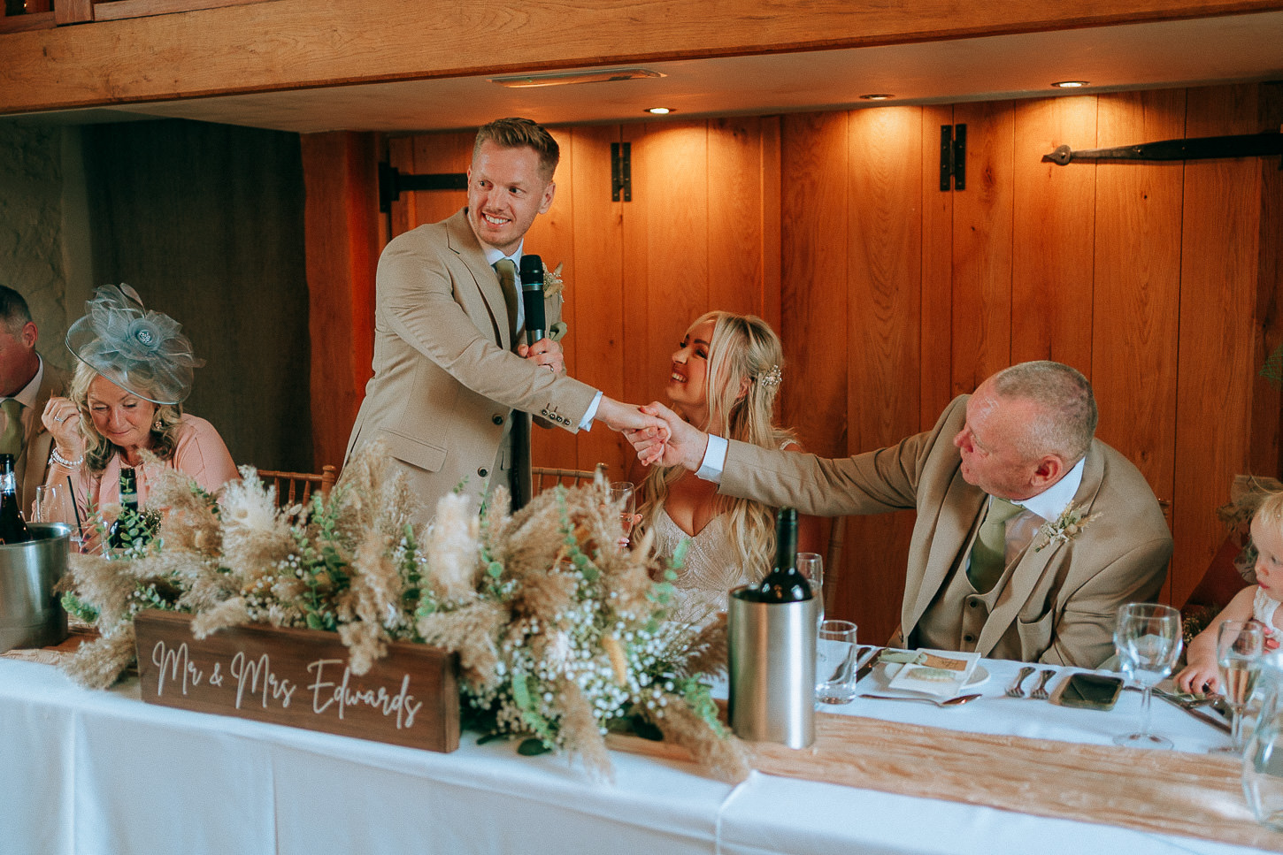 BARN AT BRYNICH WEDDING PHOTOGRAPHY BRECON 024