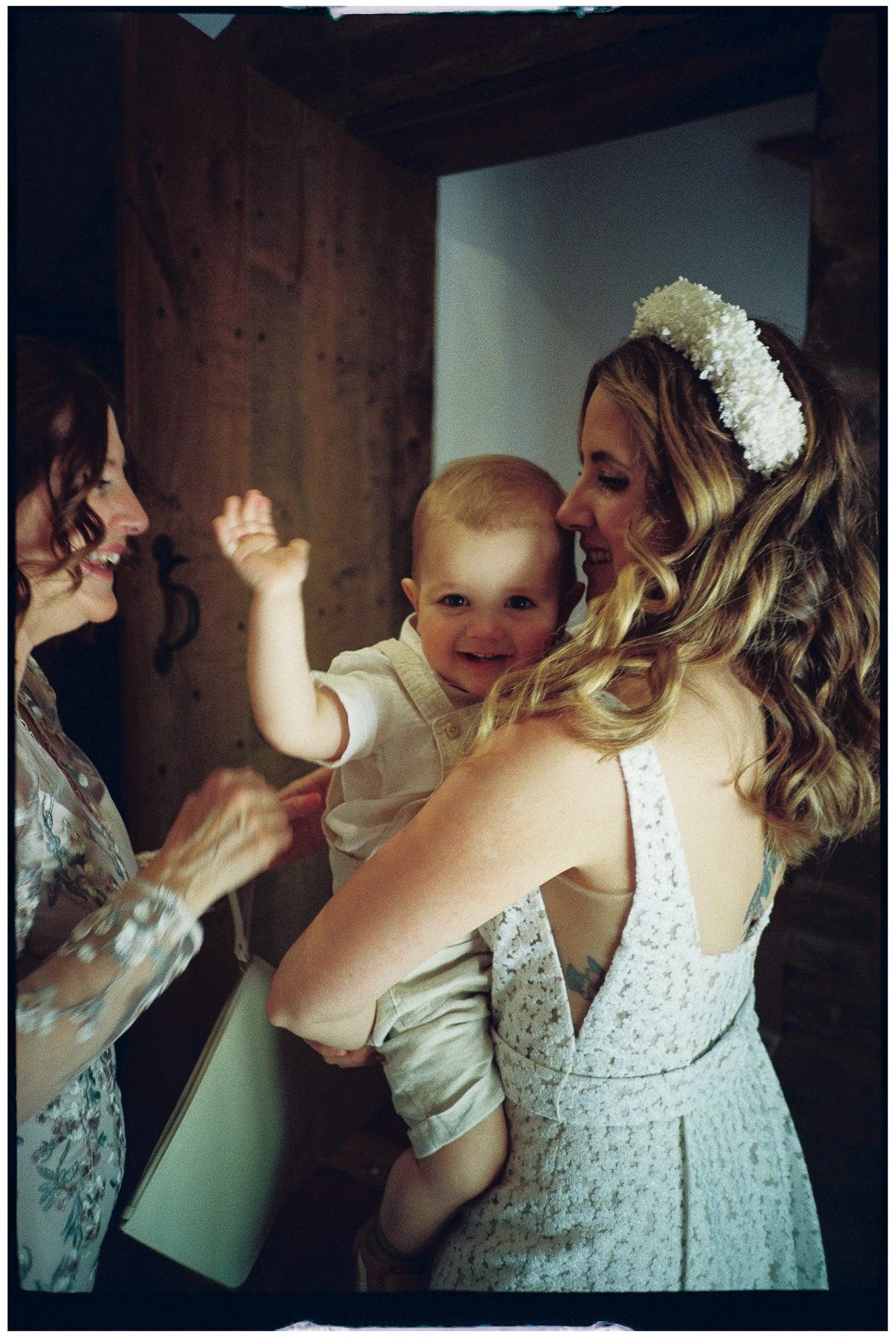 SUGAR LOAF BARN 35MM FILM WEDDING PHOTOGRAPHY UK 005