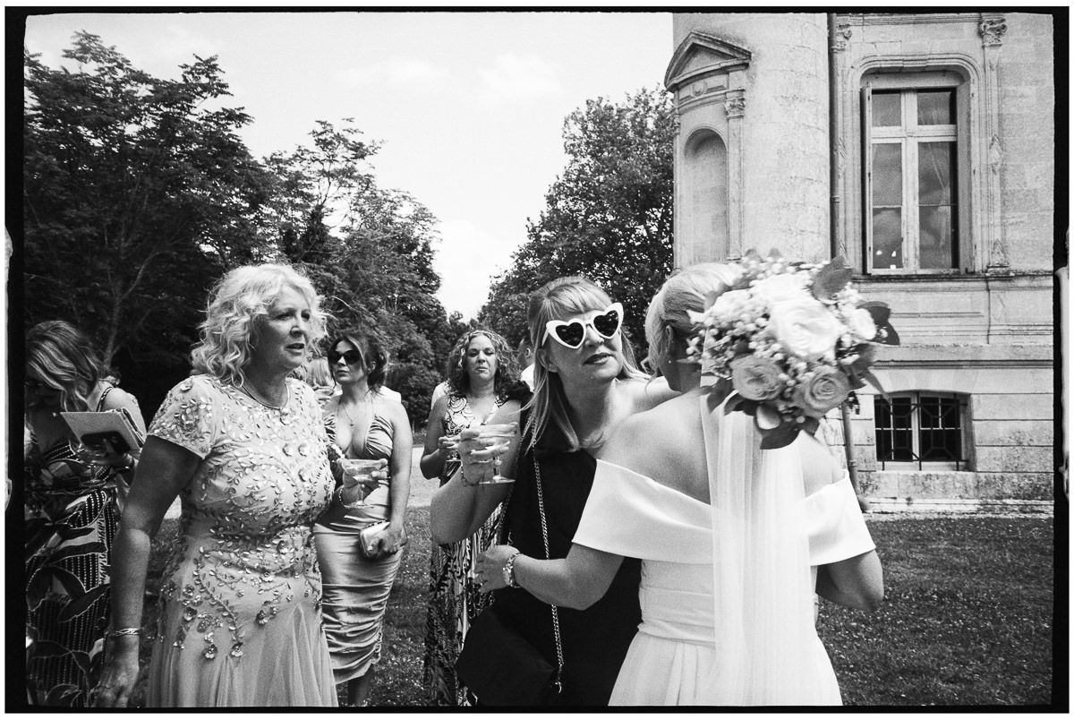 FRANCE WEDDING ON ANALOGUE FILM CHATEAU DE LA VALOUZE 012