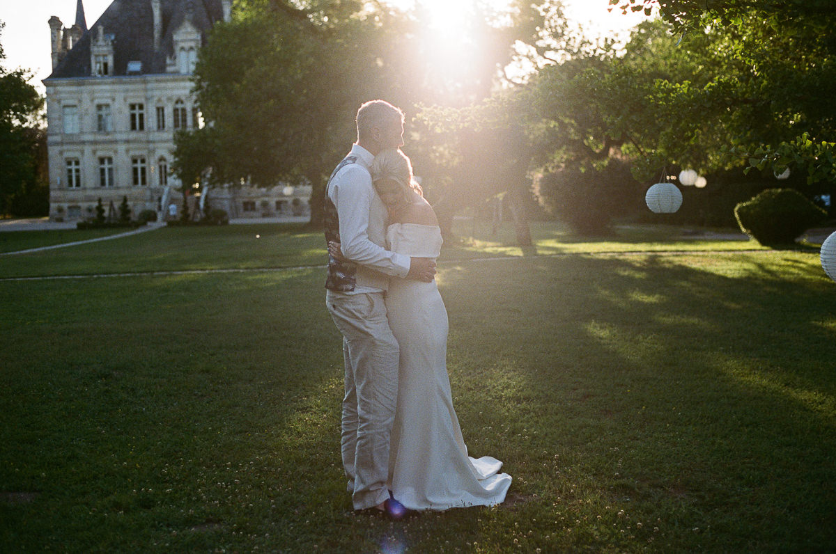 FRANCE WEDDING ON ANALOGUE FILM CHATEAU DE LA VALOUZE 045